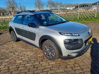 skadebil auto Citroën C4 cactus 1.6 Blue HDI Business Euro 6 2015/10