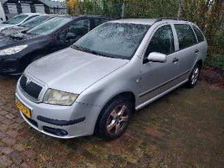 Skoda Fabia 1.4 station picture 2