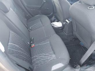 Peugeot 208 1.2 i  5 deurs euro 5 picture 9