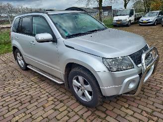 Suzuki Grand-vitara GERESERVEERD picture 2