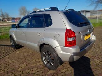 Hyundai Tucson 4x4  2.0 Benzine + Apk picture 5