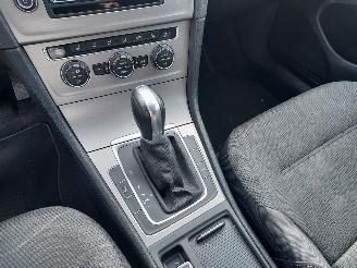 Volkswagen Golf AUTOMAAT  1.6 TDI Confortline + Apk picture 6