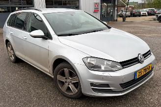 skadebil auto Volkswagen Golf AUTOMAAT  1.6 TDI Confortline + Apk 2014/7