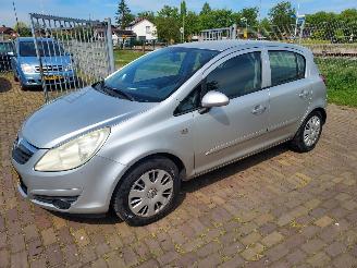 skadebil auto Opel Corsa 1.2i 5 deurs + airco 2007/11