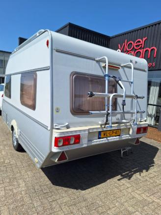 Kip  Traveller 41 TDb Voortent+Frans bed picture 3