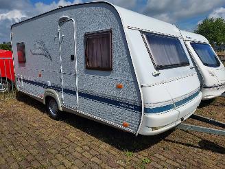 skadebil auto Wilk Spring S 450 2005/2