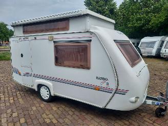 Schadeauto Rapido  Club evolution 31 + Voortent 2002/8
