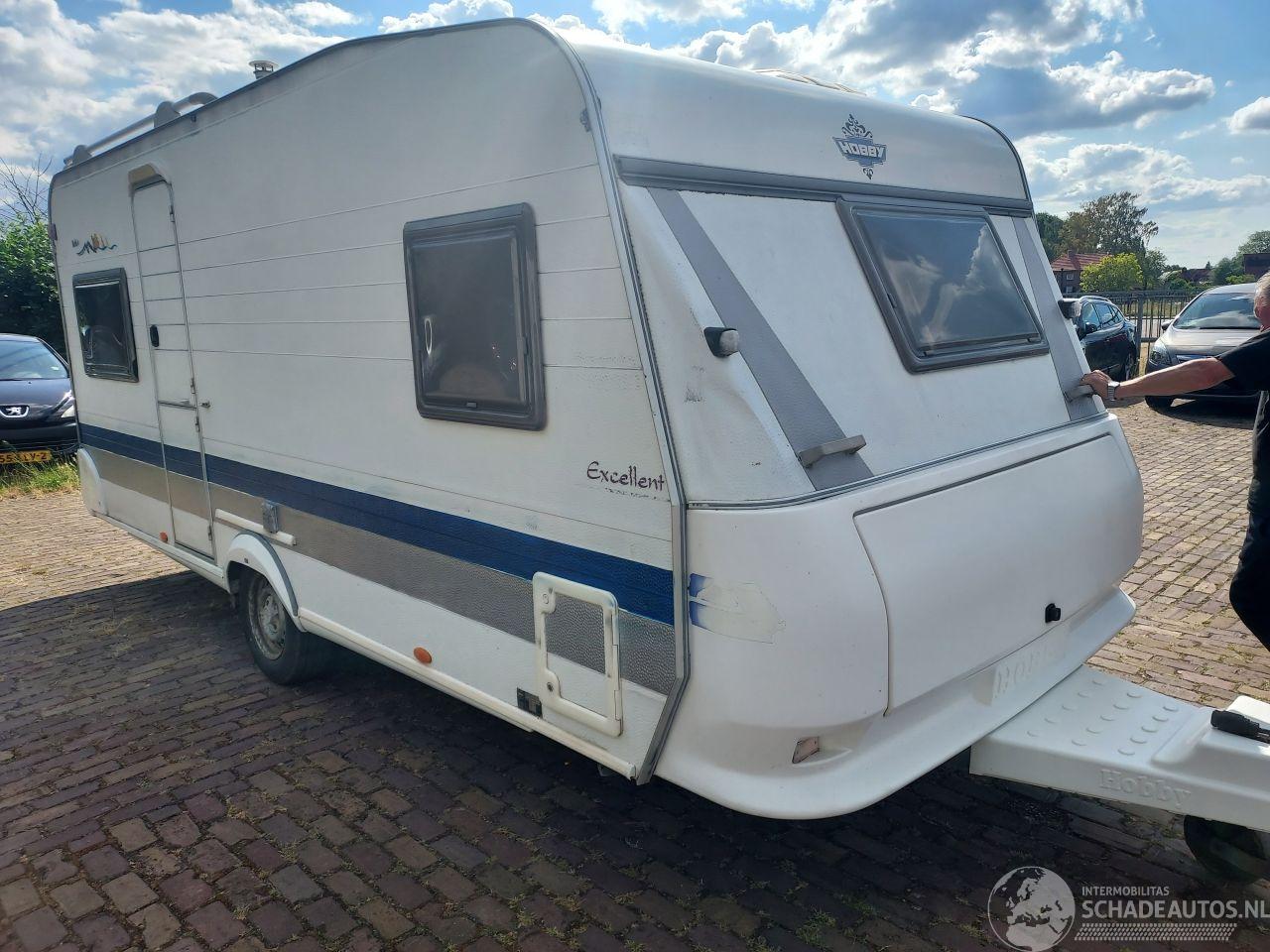 Hobby  495 UFE Mover en nieuwe voortent