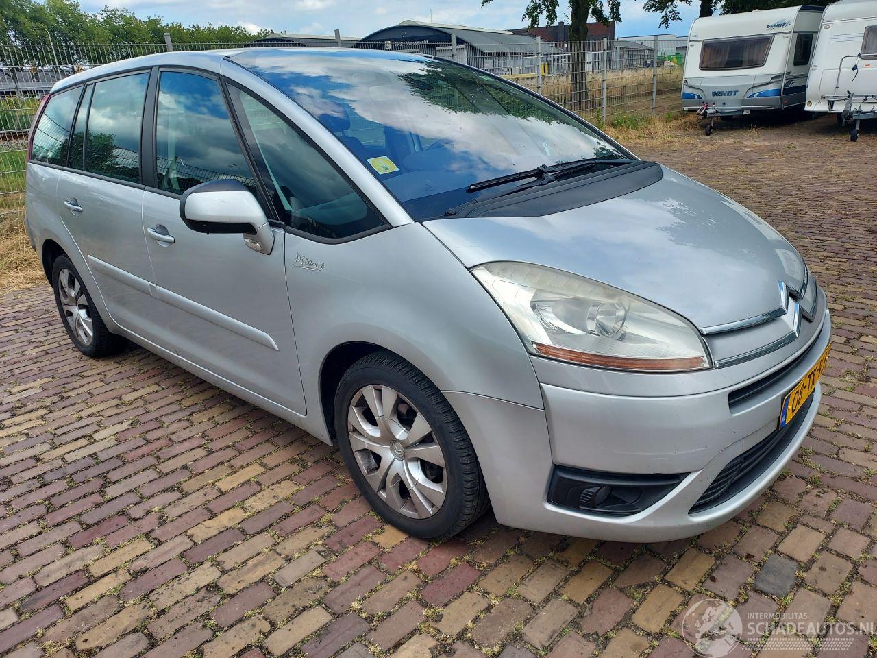 Citroën C4-picasso 1.8iAmbiance 7 persoons + Apk