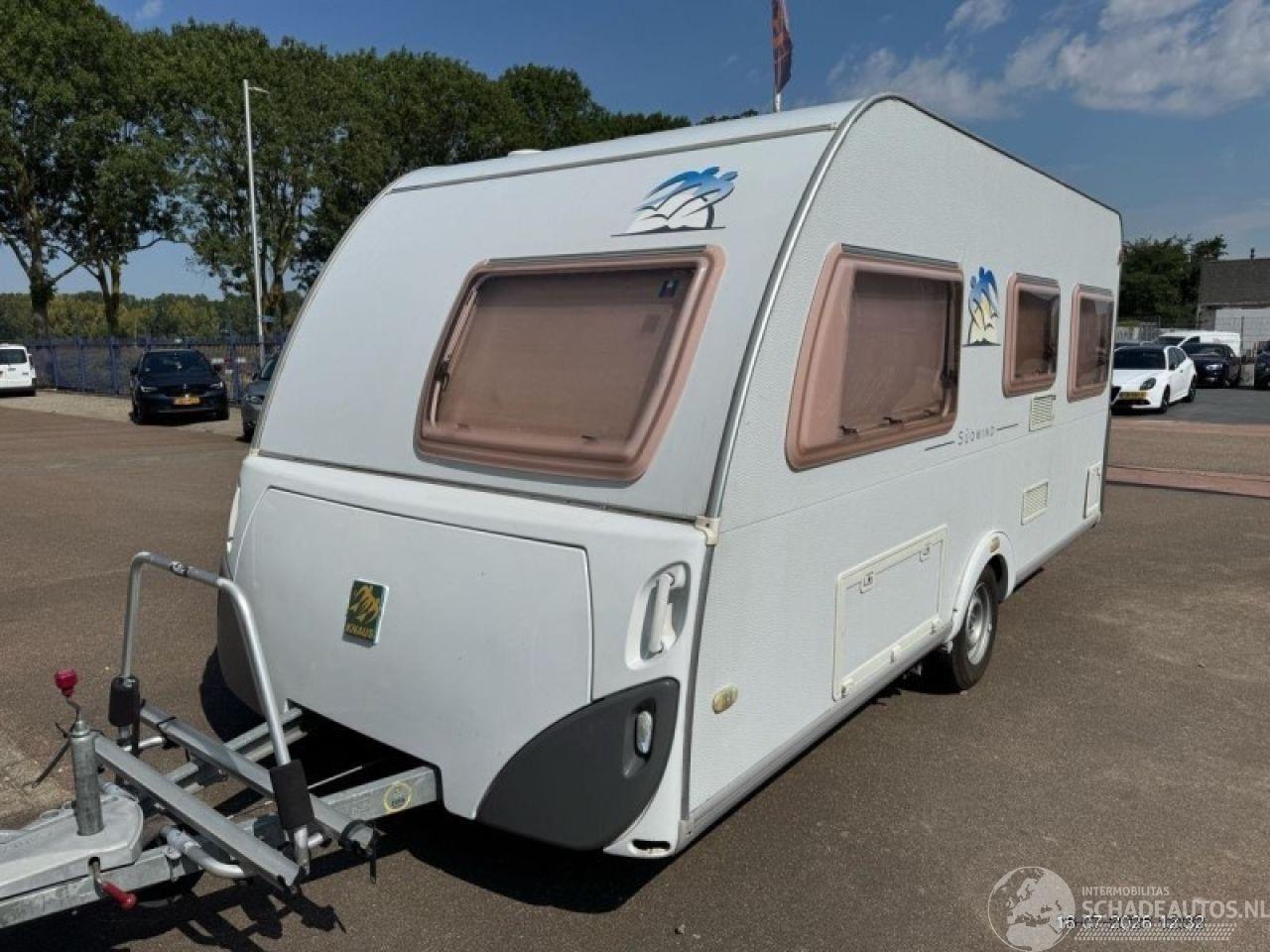 Knaus  `Sudwind 450 FU + Mover