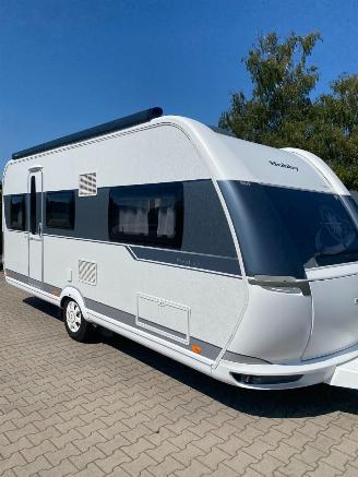 krockskadad bil caravan Hobby  GERESERVEERD  495 UL Airco-MoverOmnistor--Enkele bedden 2015/8