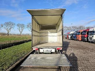 Mercedes Sprinter 319 picture 14