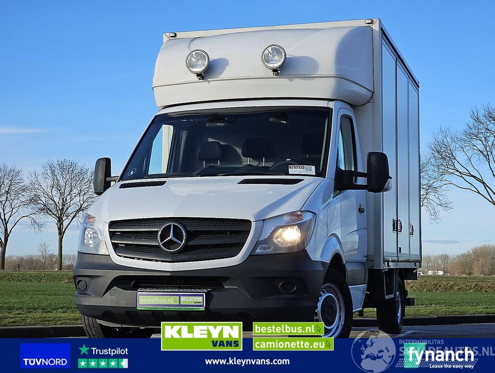 Mercedes Sprinter 319