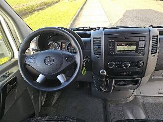 Mercedes Sprinter 319 picture 8