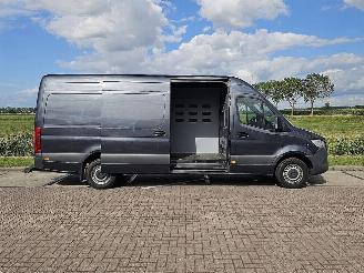 Mercedes Sprinter 317 picture 11