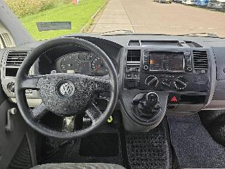 Volkswagen Transporter 1.9TDI picture 8