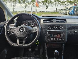 Volkswagen Caddy 2.0 picture 8