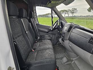 Mercedes Sprinter  picture 7
