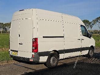 Volkswagen Crafter 2.0TDI picture 3