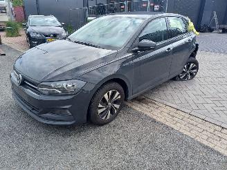 Coche accidentado Volkswagen Polo 70kw tsi autm 2020/8