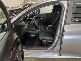 Peugeot 208 EV 50kWh Clima Navi picture 10