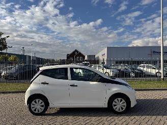 Unfallwagen Toyota Aygo 1.0 VVT-i X Fun  AIRCO 2017/11