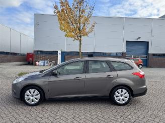 Ford Focus 1.6 TDCi 77Kw Airco Euro5 picture 5