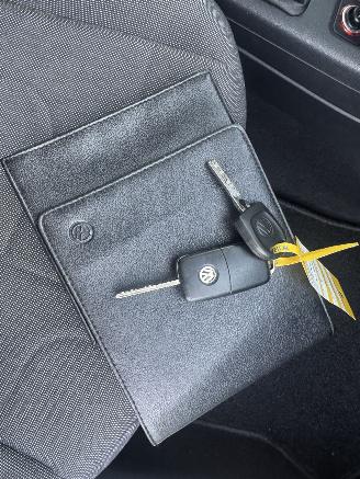 Volkswagen Up! 1.0 picture 24