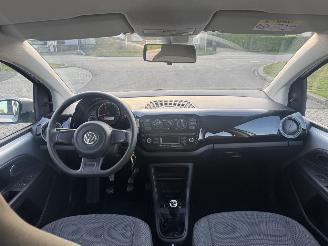 Volkswagen Up! 1.0 picture 18