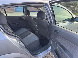 Opel Astra 1.4 Elegance AIRCO picture 19