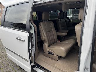 Chrysler Town & Country 3.6 V6 Navi - Clima picture 21
