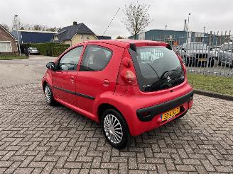 Peugeot 107 1.0 12V XS  AIRCO picture 3