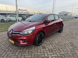 Renault Clio 1.5 DCI  AIRCO - NAVI - Euro6 picture 4