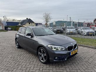 Schadeauto BMW 1-serie 118i  Clima - Navi 2016/10