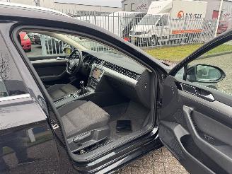 Volkswagen Passat 1.6 TDI Clima - Navi picture 22