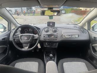 Seat Ibiza 1.2 TSI 63Kw Clima - Navi picture 13