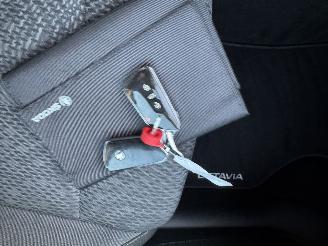 Skoda Octavia 1.5 TSI 150Pk  Navi picture 22