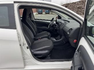 Toyota Aygo 1.0 VVT-i 51Kw AIRCO picture 14