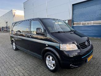 krockskadad bil bedrijf Volkswagen Transporter 2.5 TDI 96Kw DC AIRCO 2005/2