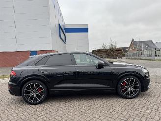 skadebil auto Audi Q8 60 TFSI e quattro Competition 2020/12