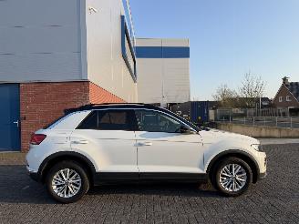 Volkswagen T-Roc 1.0 TSI 85Kw NAVI picture 2