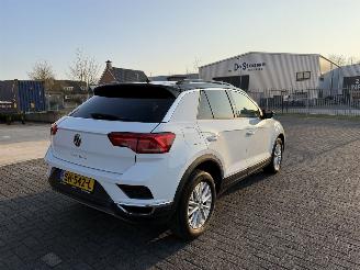 Volkswagen T-Roc 1.0 TSI 85Kw NAVI picture 3