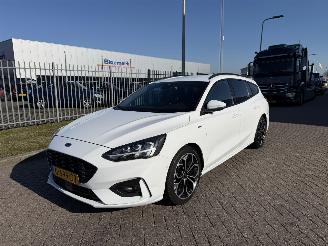 skadebil auto Ford Focus 2.0 110Kw ST Line 2019/9