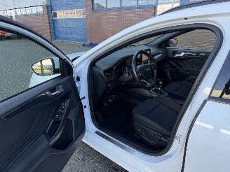 Ford Focus 2.0 110Kw ST Line picture 9