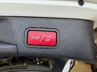 Mercedes C-klasse C 200d 160pk Clima - Navi picture 20