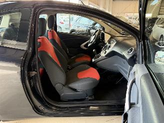 Ford Ka 1.2 51kw Titanium  AIRCO picture 14