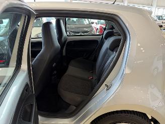 Volkswagen Up! 1.0 44Kw  AIRCO picture 12