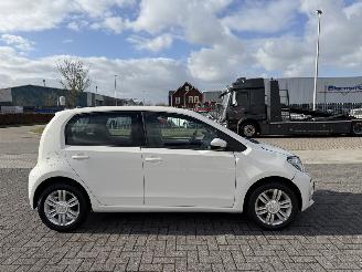 Volkswagen Up! 1.0 High Up AUTOMAAT picture 5