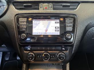Skoda Octavia 1.2 TSI 77Kw Clima - Navi picture 14