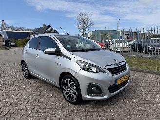 Coche accidentado Peugeot 108 1.0  53kw Allure  AIRCO 2019/8